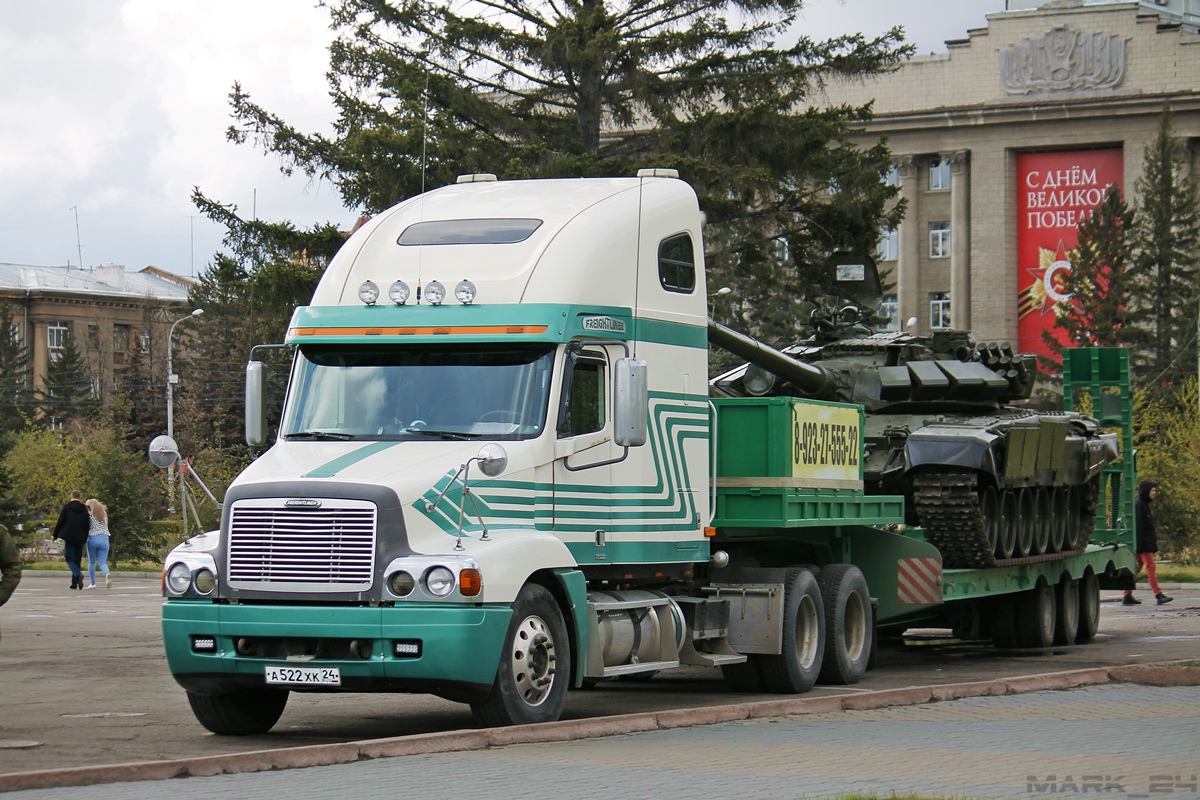 Красноярский край, № А 522 ХК 24 — Freightliner Century Class