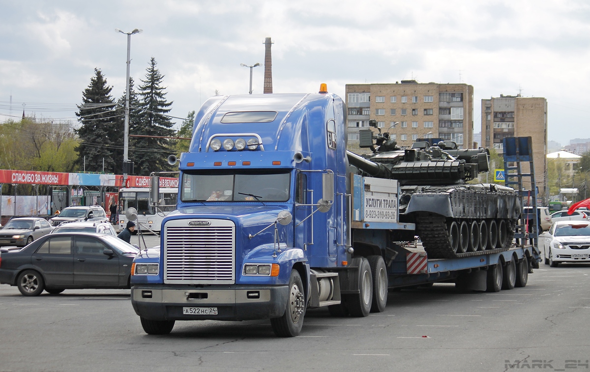 Красноярский край, № А 522 НС 24 — Freightliner FLD 120