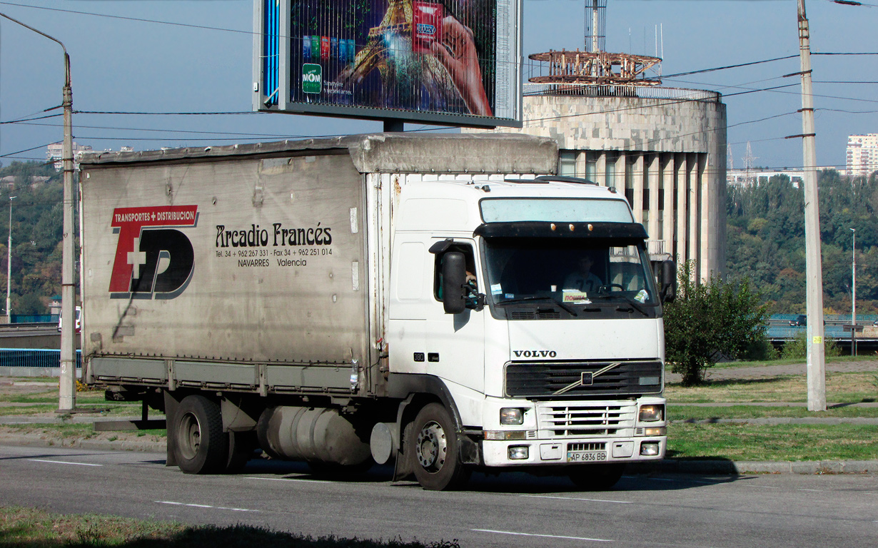 Запорожская область, № АР 6836 ВВ — Volvo ('1993) FH12.380