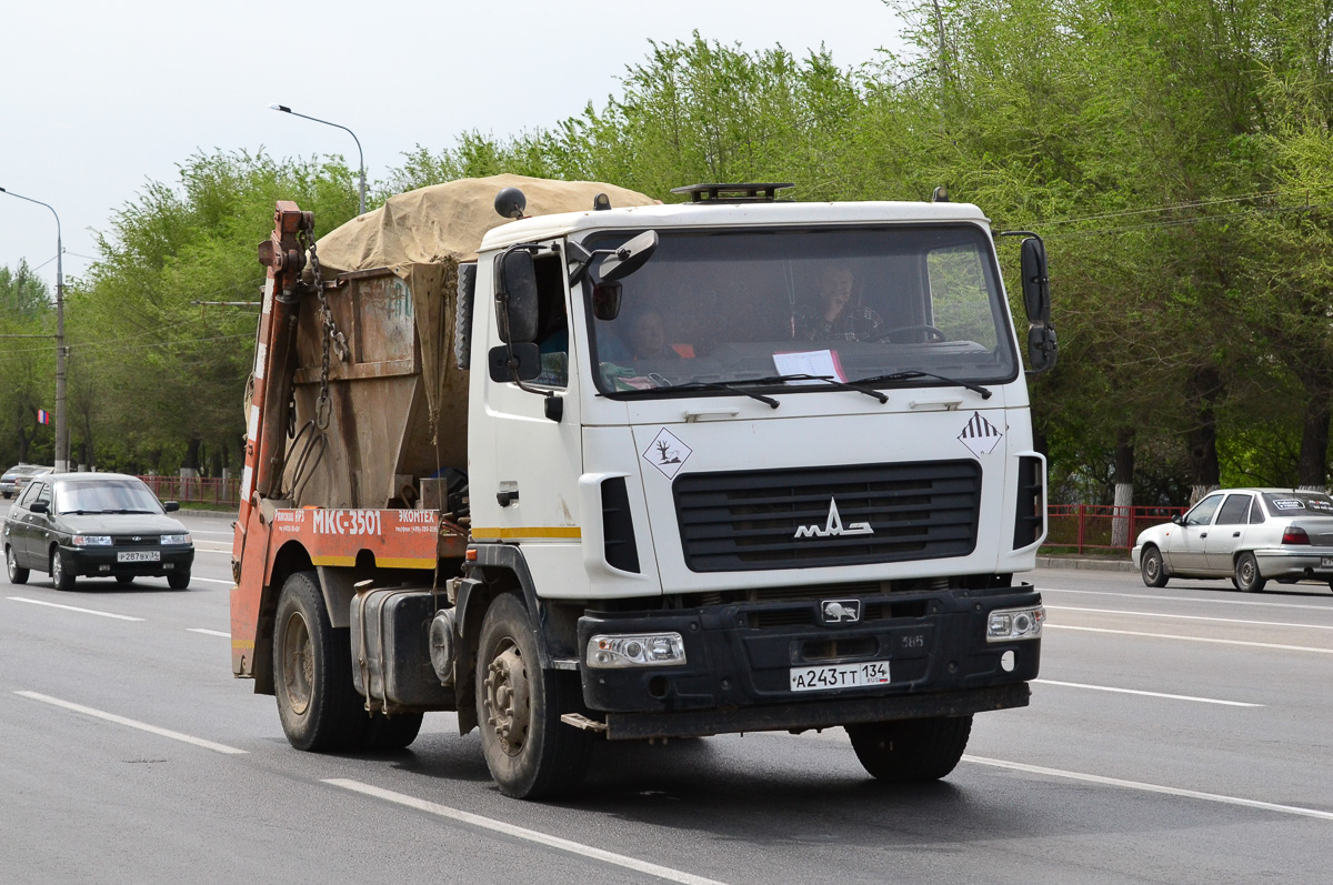 Волгоградская область, № А 243 ТТ 134 — МАЗ-5550B2