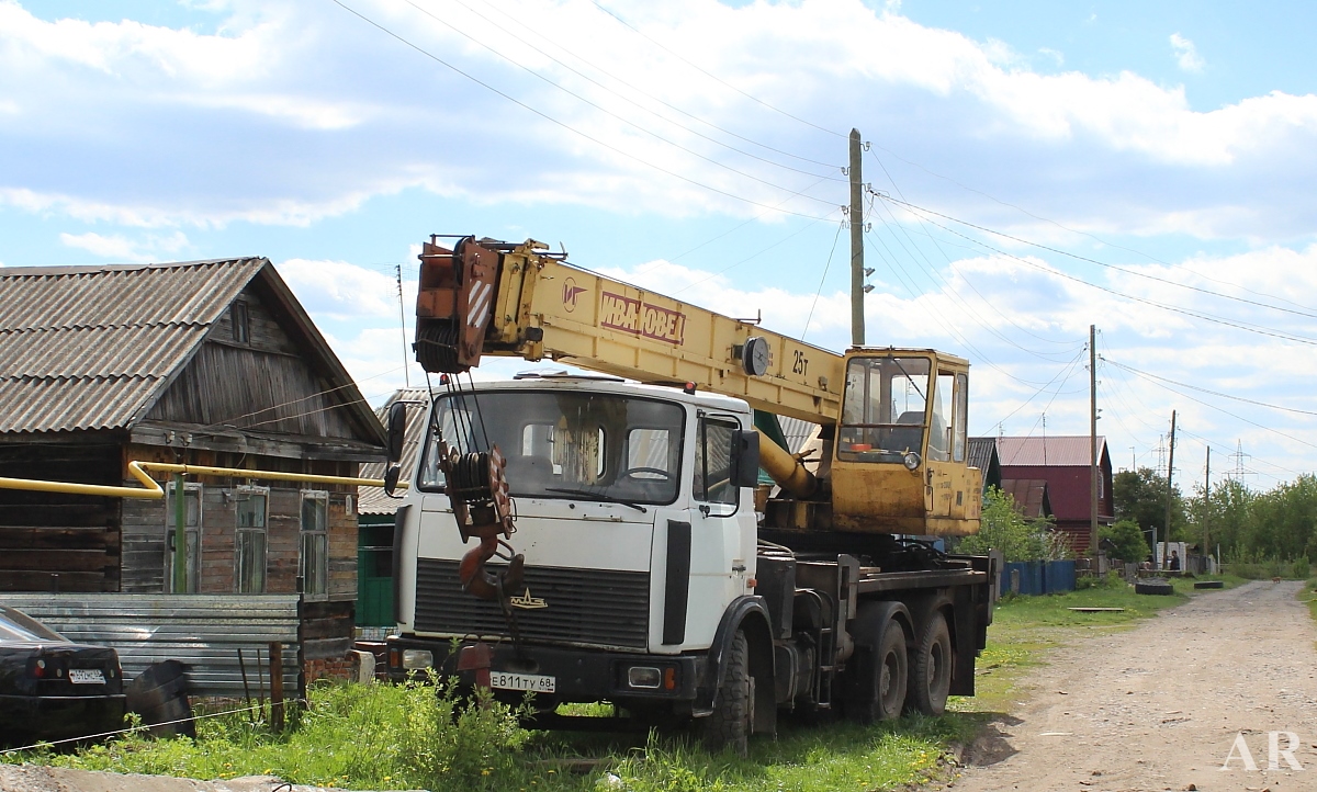 Тамбовская область, № Е 811 ТУ 68 — МАЗ-6303 (общая модель)