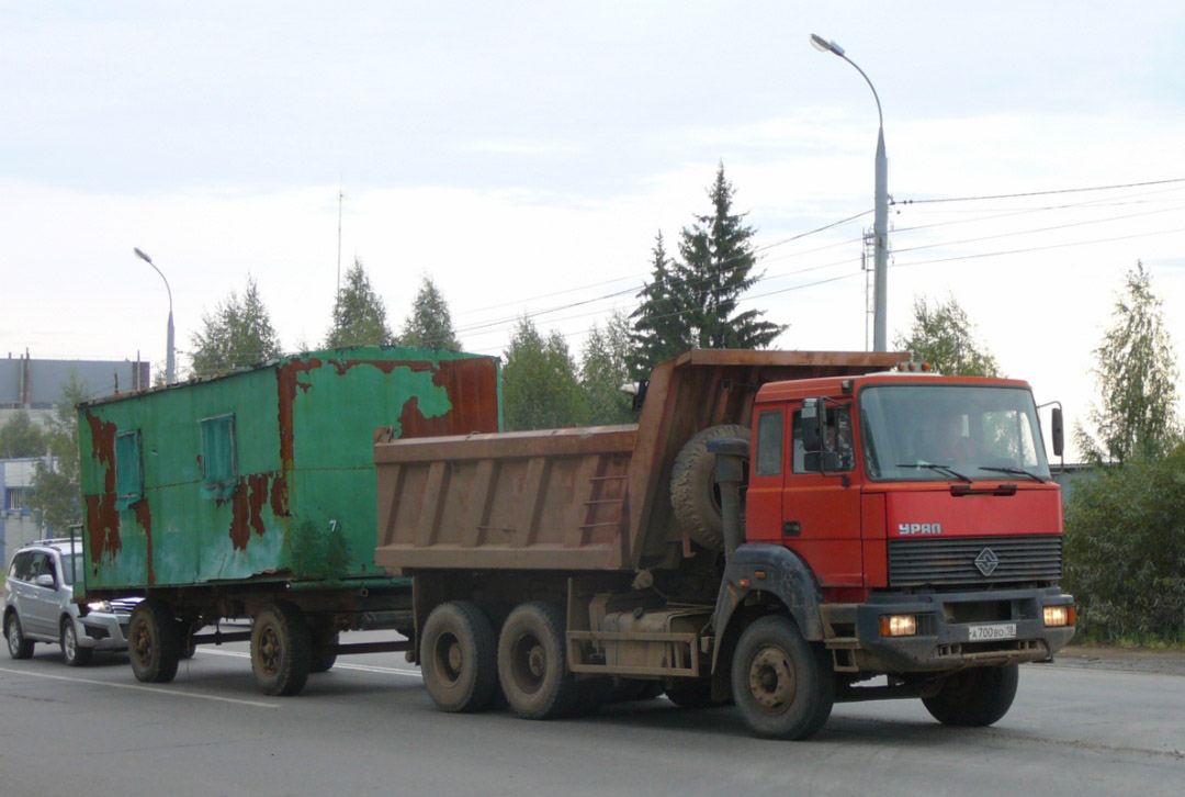 Удмуртия, № А 700 ВО 18 — Урал-63685