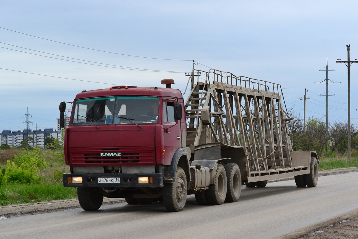 Волгоградская область, № А 676 НК 134 — КамАЗ-54115-15 [54115R]