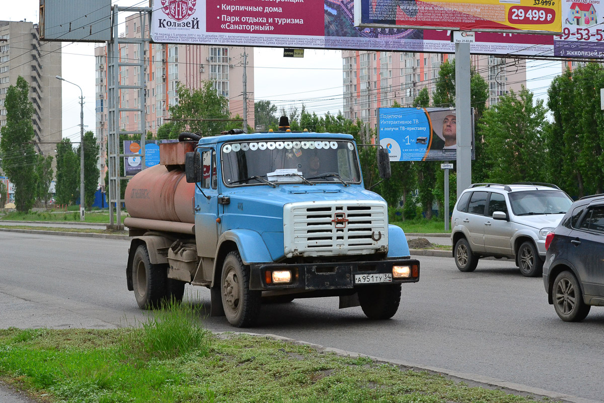 Волгоградская область, № А 951 ТУ 34 — ЗИЛ-433362