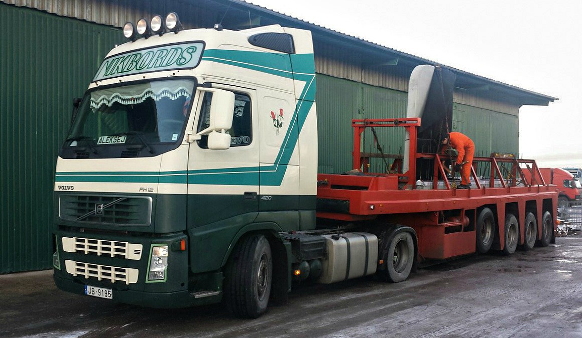 Латвия, № JB-9195 — Volvo ('2002) FH12.420