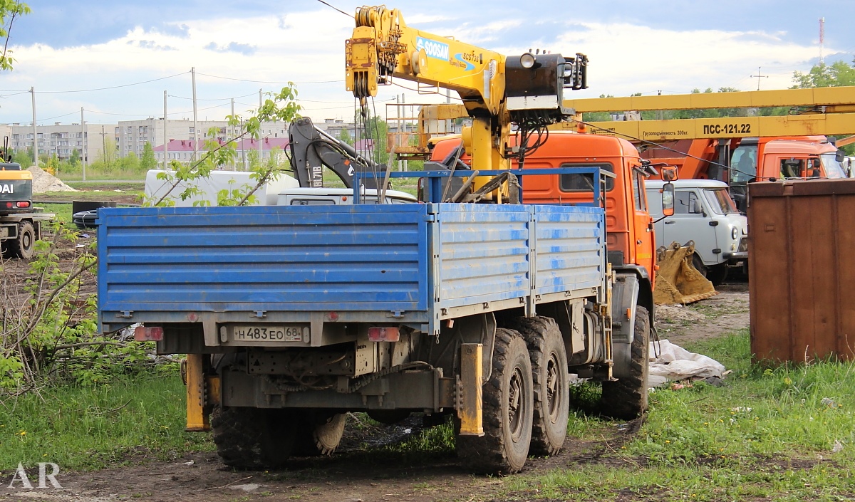 Тамбовская область, № Н 483 ЕО 68 — КамАЗ-43118-15 [43118R]