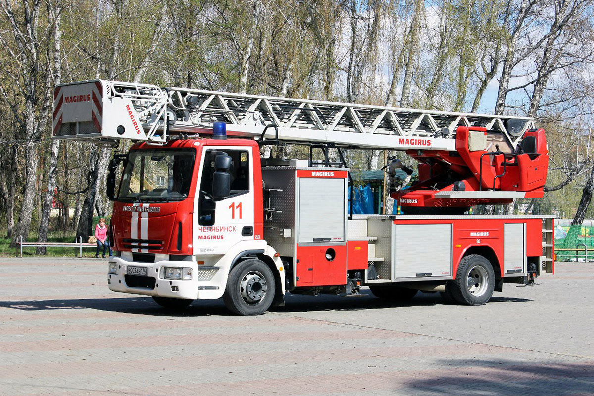 Челябинская область, № В 002 АВ 174 — IVECO EuroCargo ('2008)