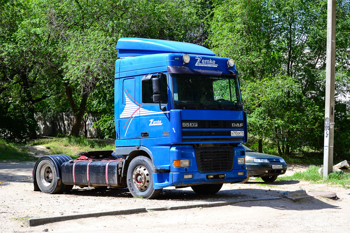 Волгоградская область, № А 795 ОМ 134 — DAF 95XF FT