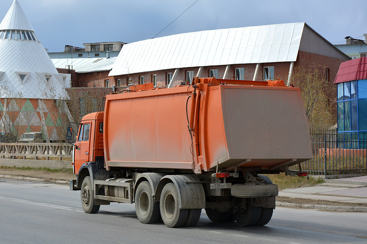 Саха (Якутия), № В 329 АР 186 — КамАЗ-53215-15 [53215R]