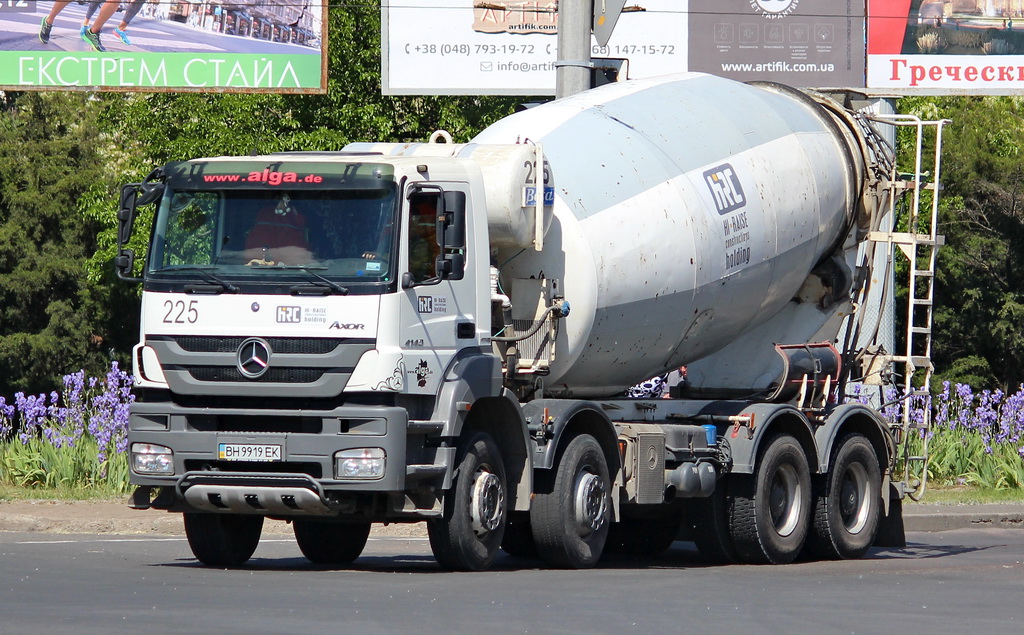 Одесская область, № 225 — Mercedes-Benz Axor 4140