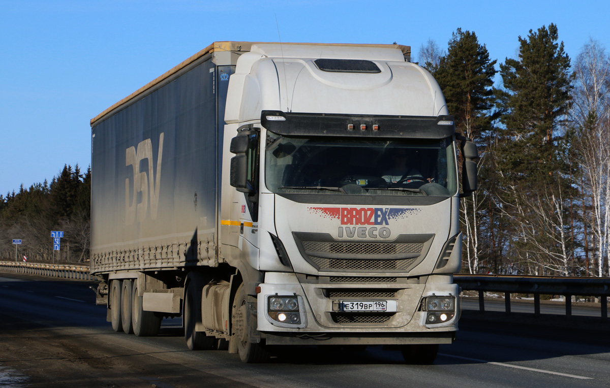 Свердловская область, № Е 319 ВР 196 — IVECO Stralis ('2012) 460