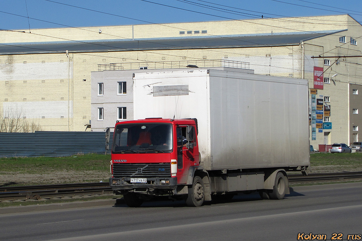 Алтайский край, № У 717 УВ 22 — Volvo FL6