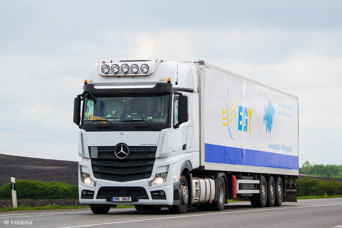 Чехия, № 5M5 8949 — Mercedes-Benz Actros ('2011) 1845