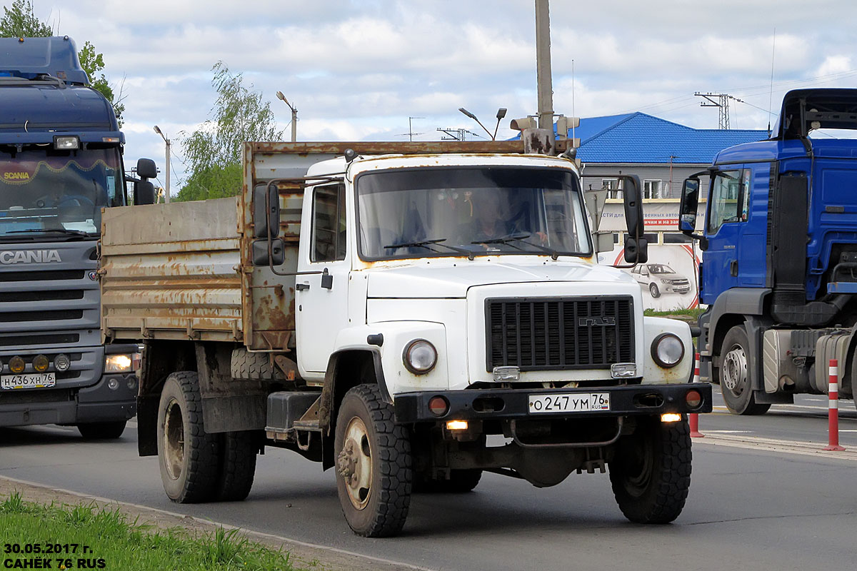 Ярославская область, № О 247 УМ 76 — ГАЗ-33086 «Земляк»