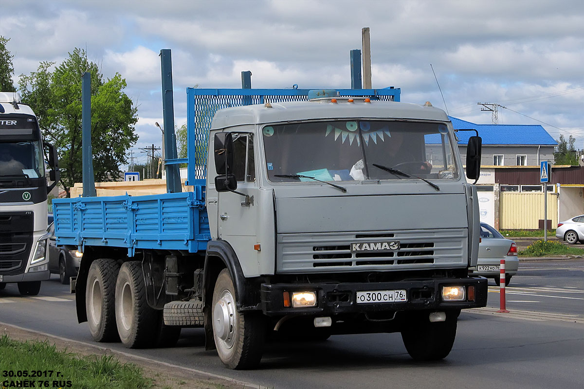 Ярославская область, № О 300 СН 76 — КамАЗ-53215 [532150]