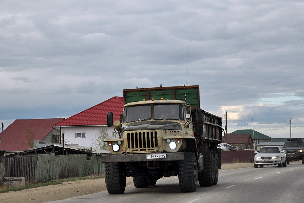 Саха (Якутия), № Е 147 КТ 14 — Урал-5557