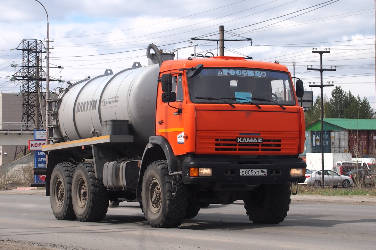 Ханты-Мансийский автоном.округ, № Е 805 ХТ 86 — КамАЗ-43118-15 [43118R]