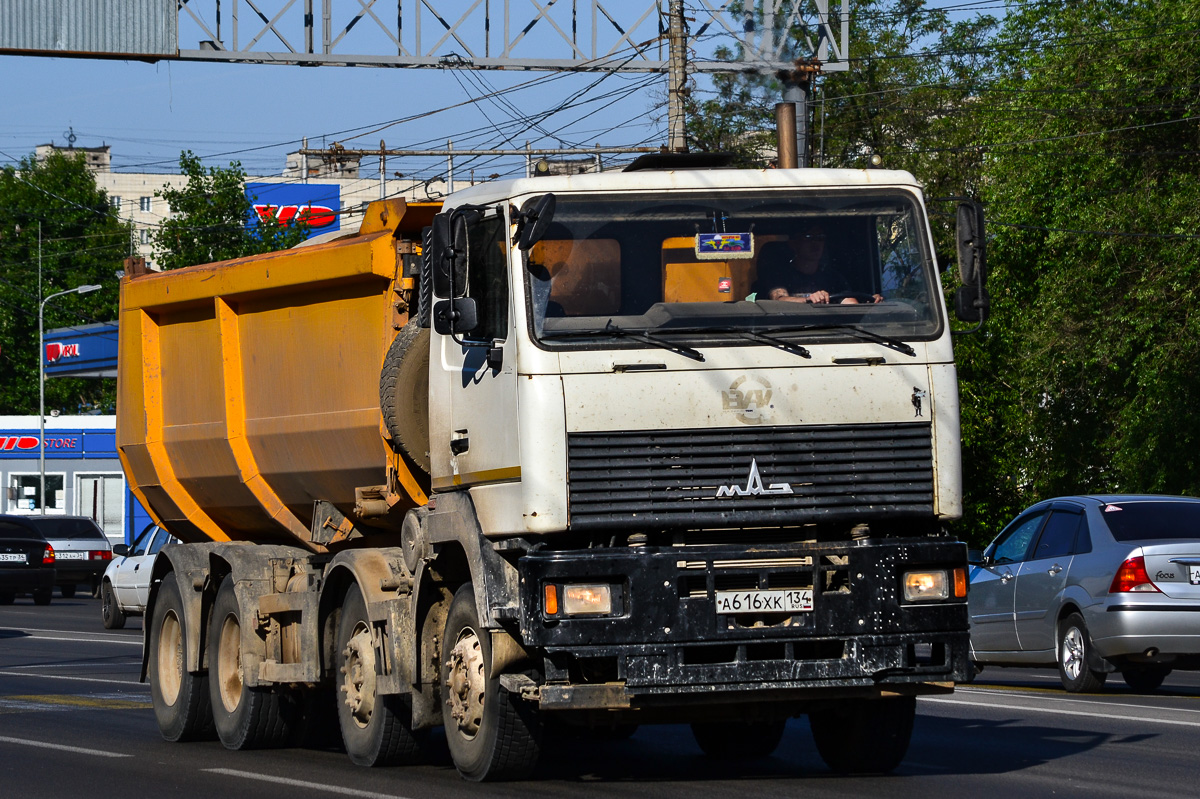 Волгоградская область, № А 616 ХК 134 — МАЗ-6516B9