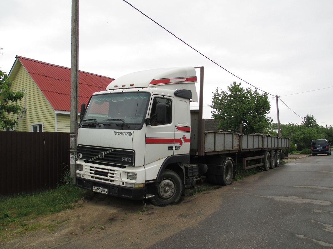 Минская область, № АМ 7060-5 — Volvo ('1993) FH12.380