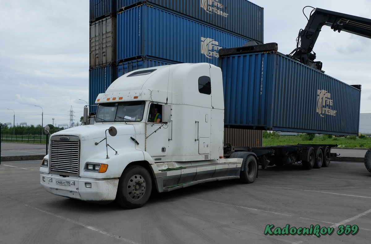 Москва, № С 446 УС 199 — Freightliner FLD 112