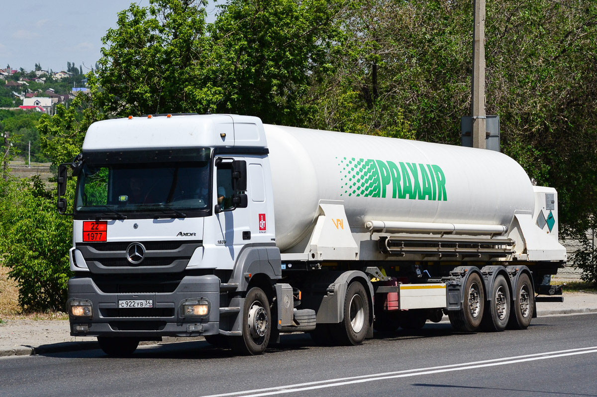 Волгоградская область, № С 922 УВ 34 — Mercedes-Benz Axor 1836