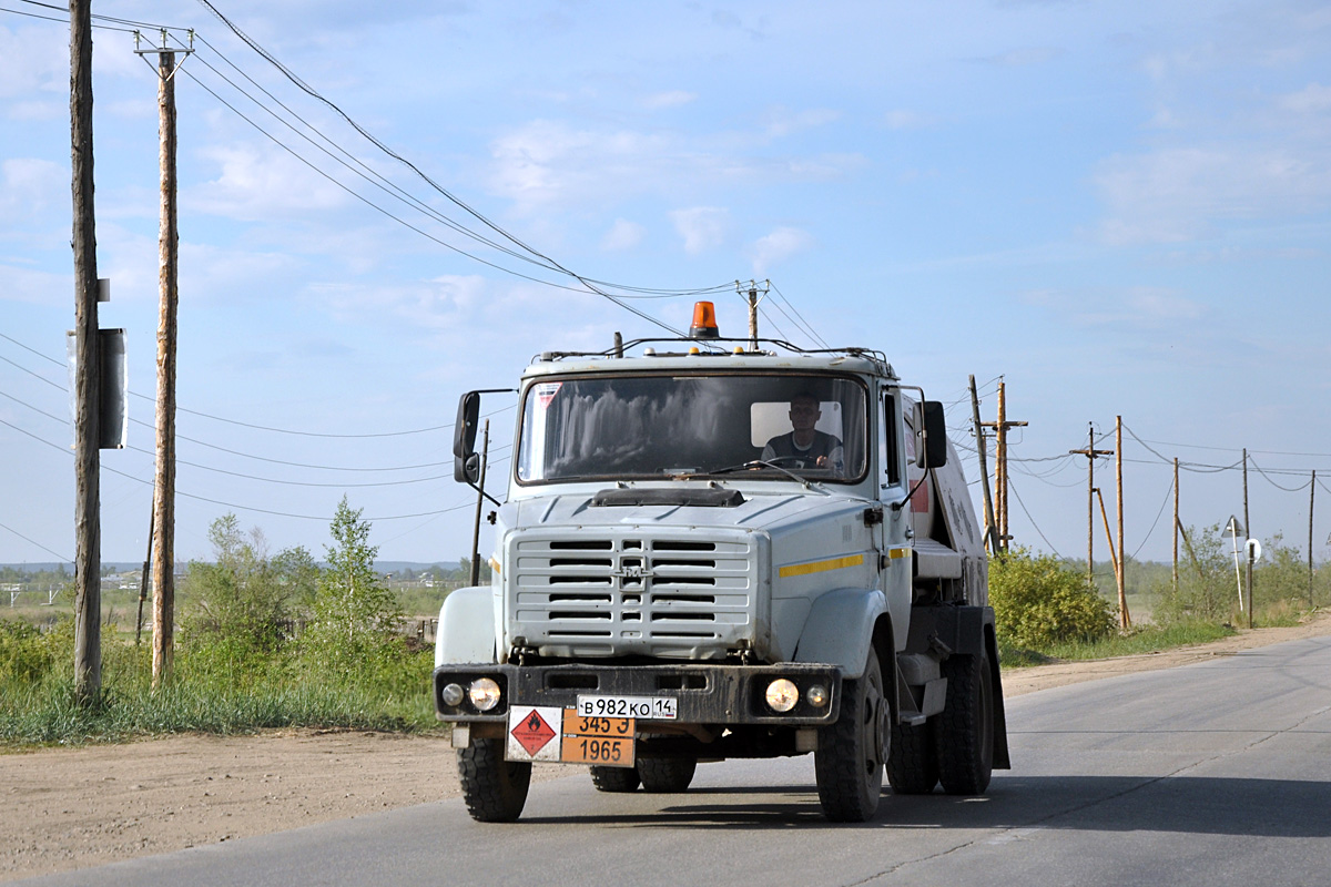 Саха (Якутия), № В 982 КО 14 — ЗИЛ-433362