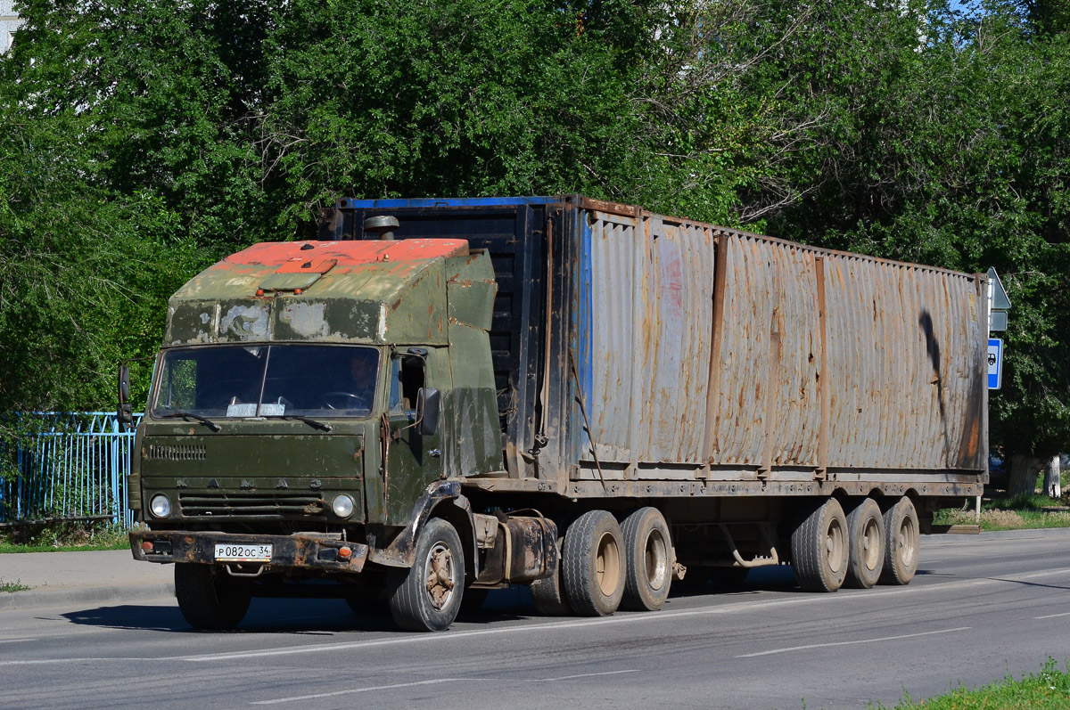 Волгоградская область, № Р 082 ОС 34 — КамАЗ-5410