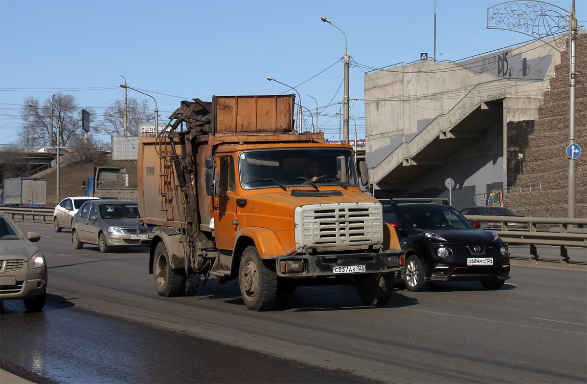 Красноярский край, № С 537 АК 124 — ЗИЛ-432932