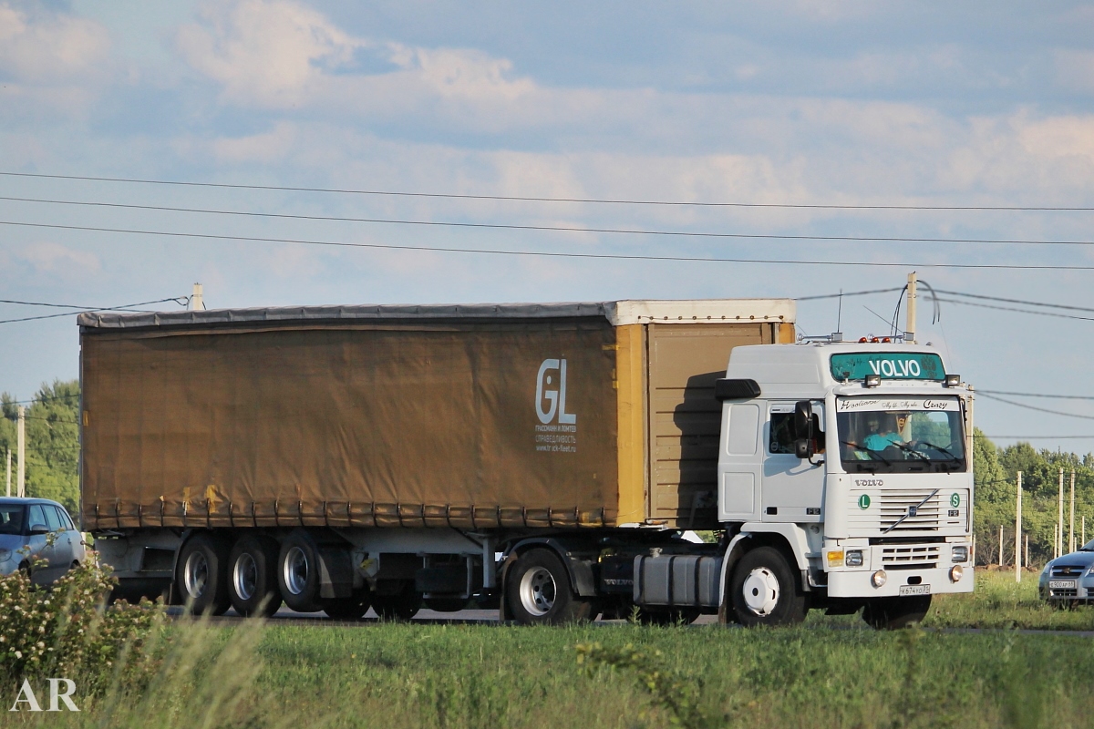 Белгородская область, № К 674 УО 31 — Volvo ('1987) F12