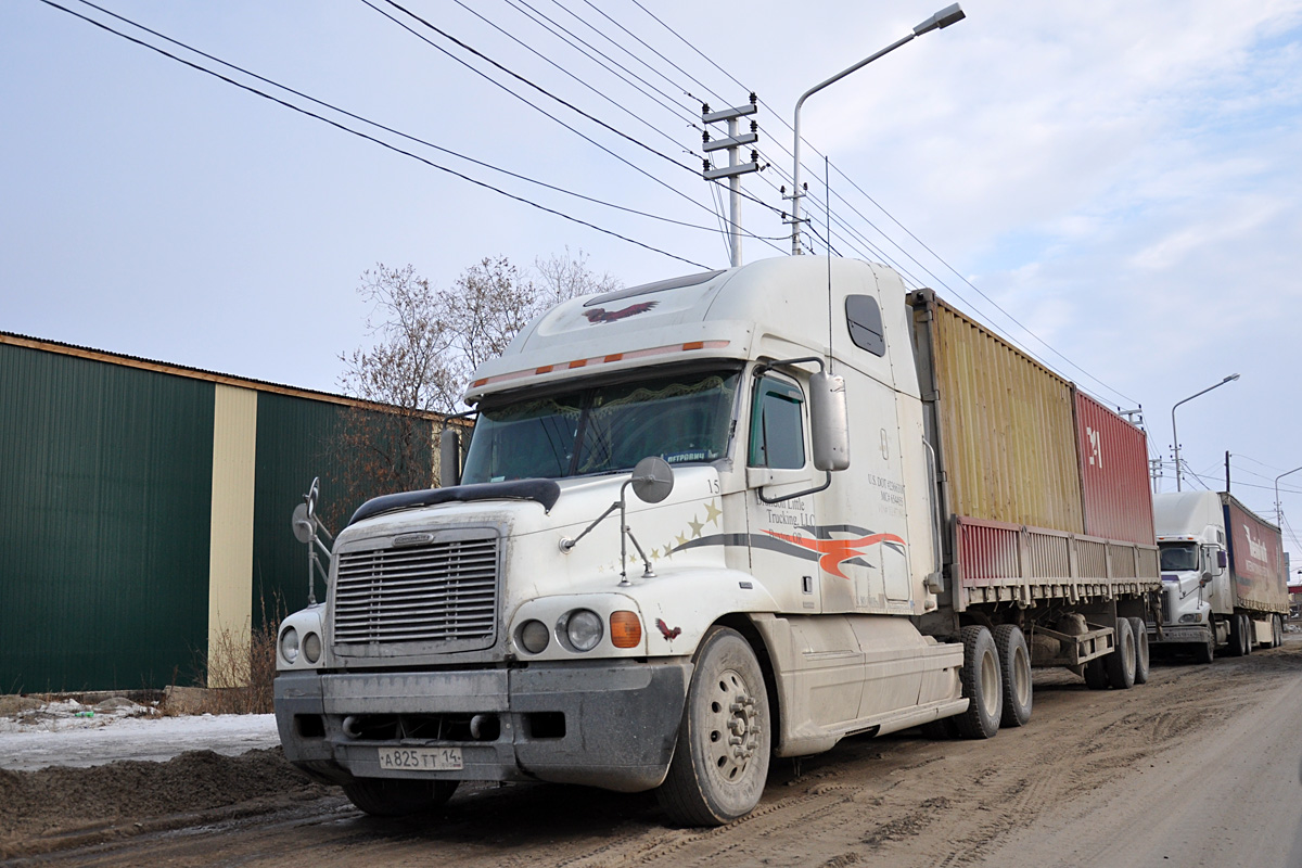 Саха (Якутия), № А 825 ТТ 14 — Freightliner Century Class