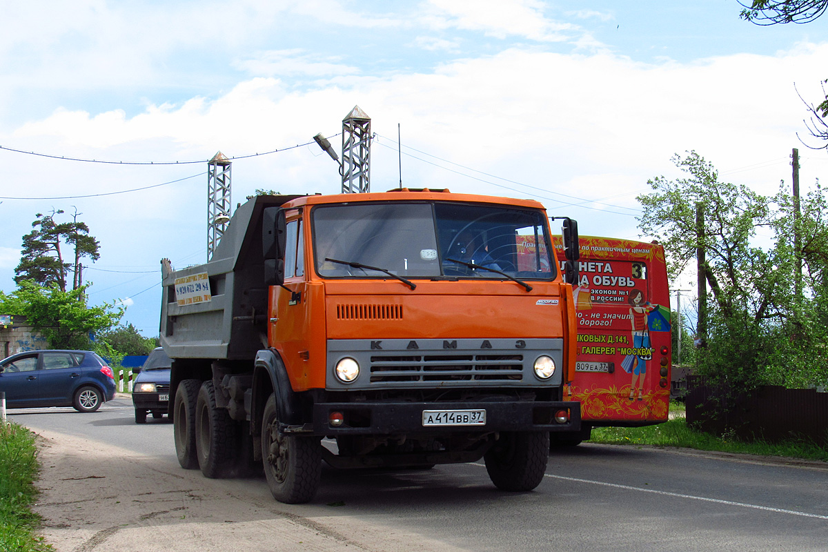 Ивановская область, № А 414 ВВ 37 — КамАЗ-55111 [551110]