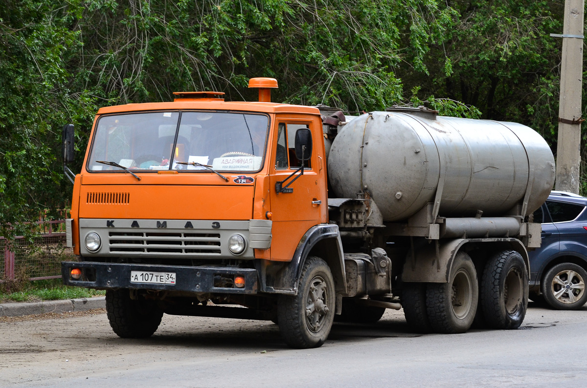 Волгоградская область, № А 107 ТЕ 34 — КамАЗ-53213