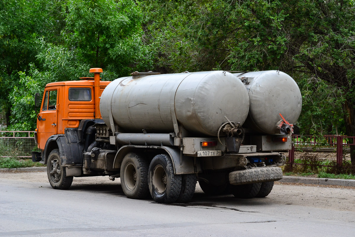 Волгоградская область, № А 107 ТЕ 34 — КамАЗ-53213