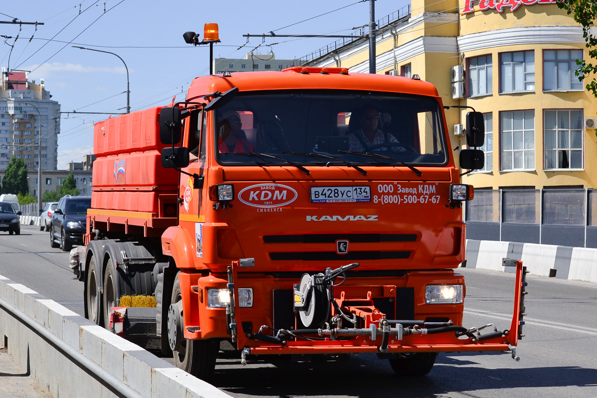 Волгоградская область, № В 428 УС 134 — КамАЗ-65115 (общая модель)