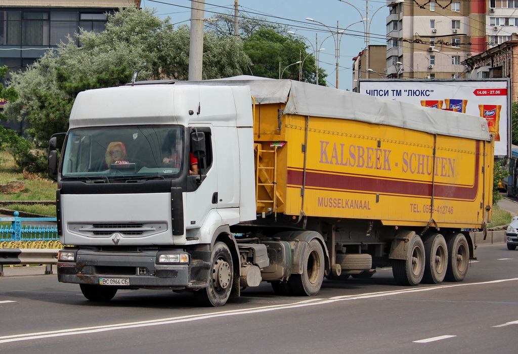 Львовская область, № ВС 0966 СЕ — Renault Premium ('1996)