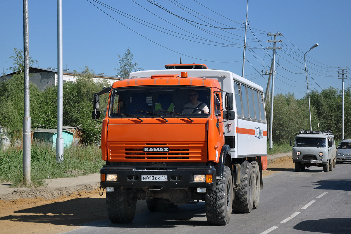 Саха (Якутия), № М 013 КК 14 — КамАЗ-43114-15 [43114R]