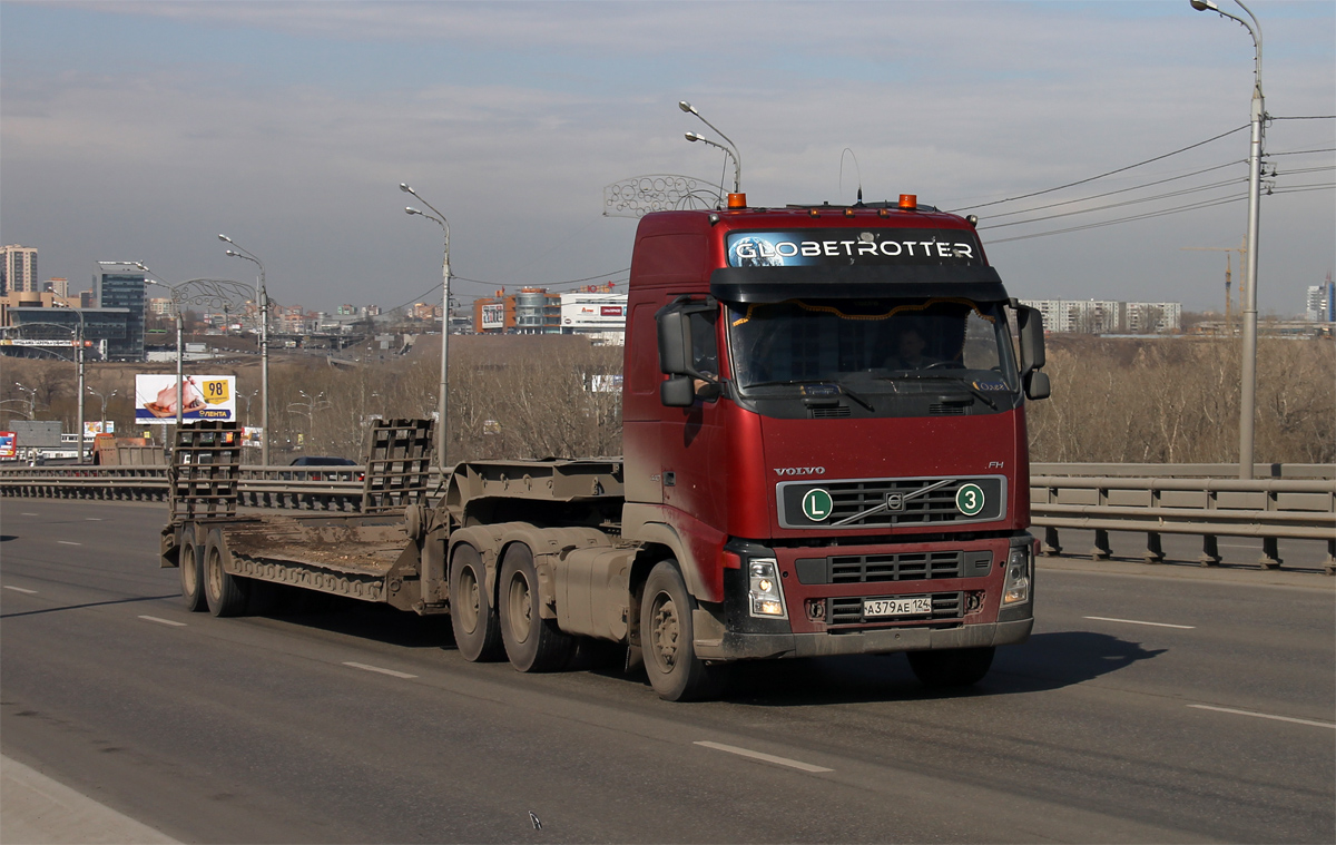 Красноярский край, № А 379 АЕ 124 — Volvo ('2002) FH12.440