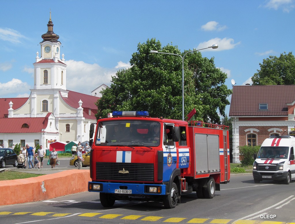 Витебская область, № АВ 6536-2 — МАЗ-437041 "Зубрёнок"