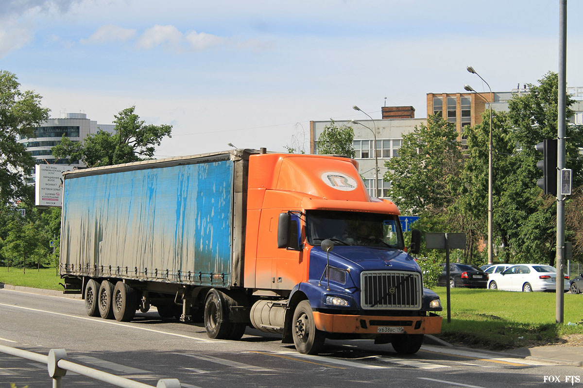 Московская область, № Х 638 ВС 190 — Volvo VNM430