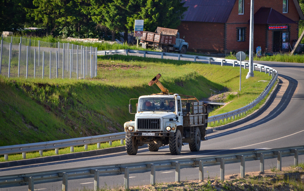 Калужская область, № М 475 СА 40 — ГАЗ-33081 «Садко»