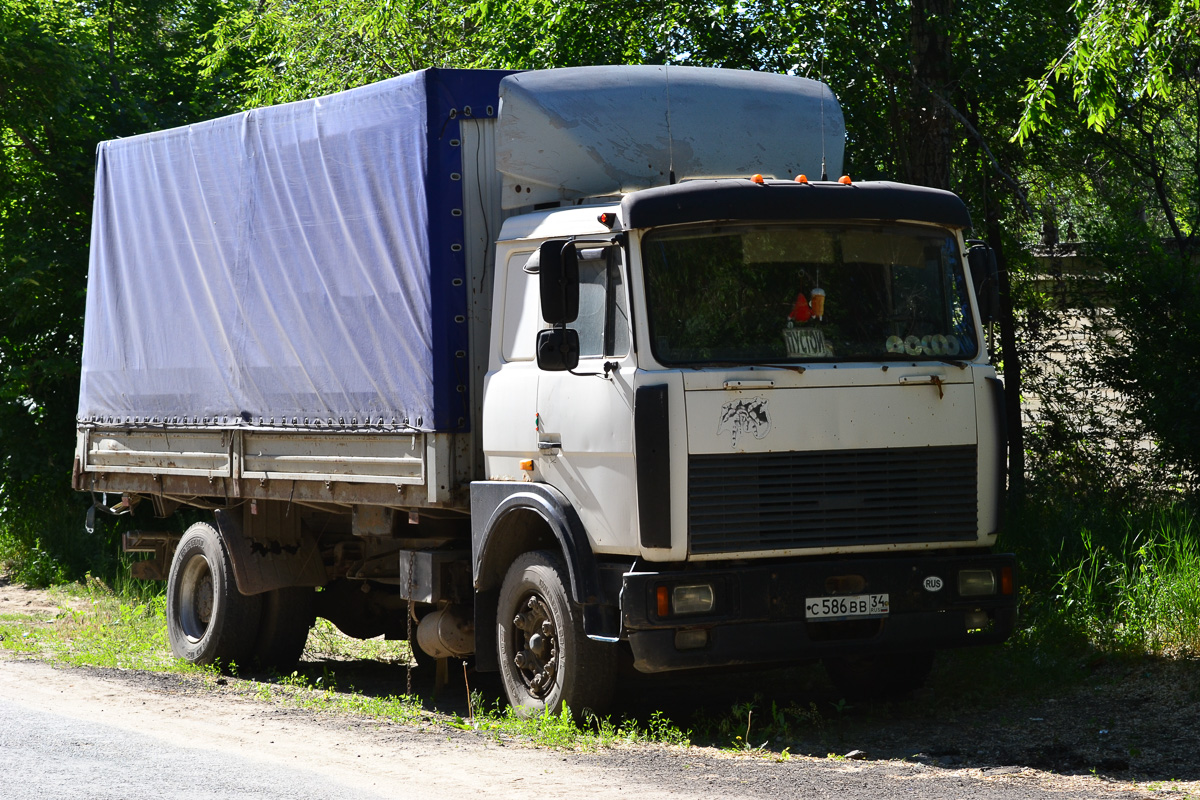 Волгоградская область, № С 586 ВВ 34 — МАЗ-53366