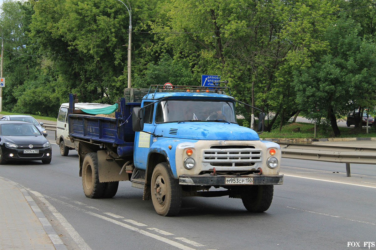 Московская область, № М 953 СР 150 — ЗИЛ-495710