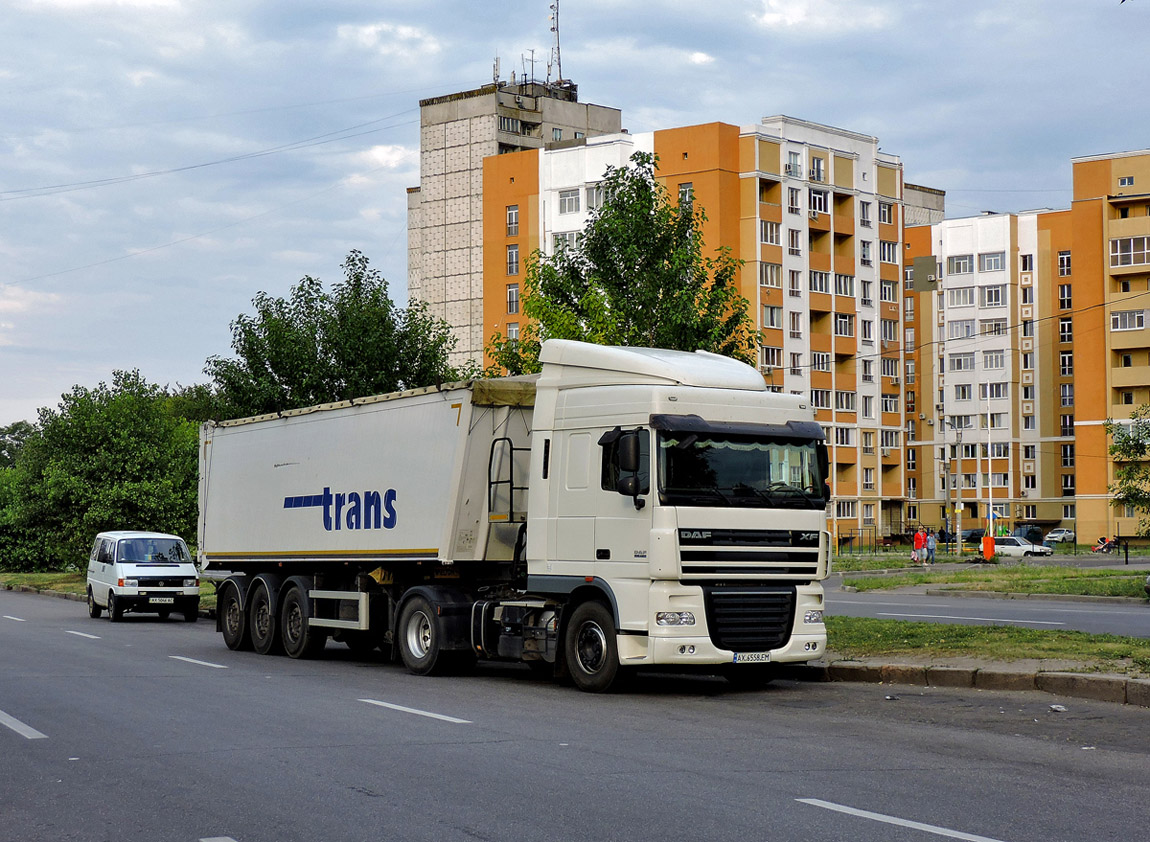 Харьковская область, № АХ 6558 ЕМ — DAF XF105 FT