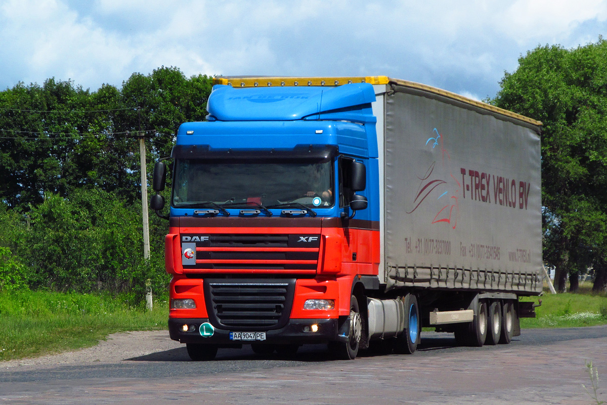 Киев, № АА 9047 РЕ — DAF XF105 FT