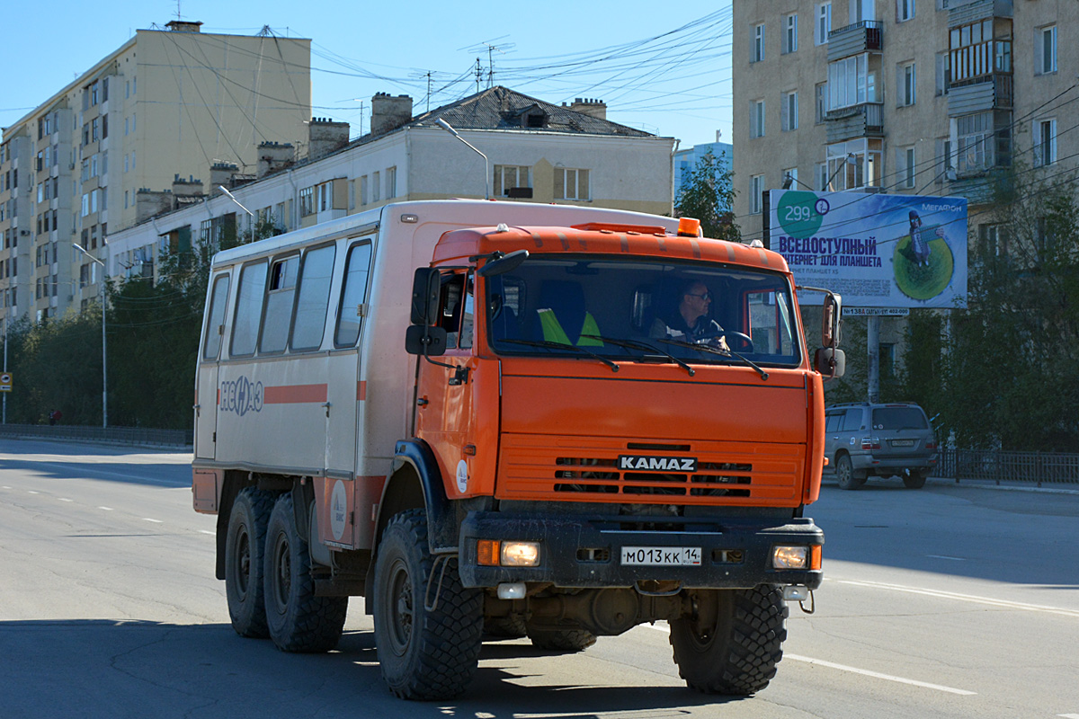 Саха (Якутия), № М 013 КК 14 — КамАЗ-43114-15 [43114R]