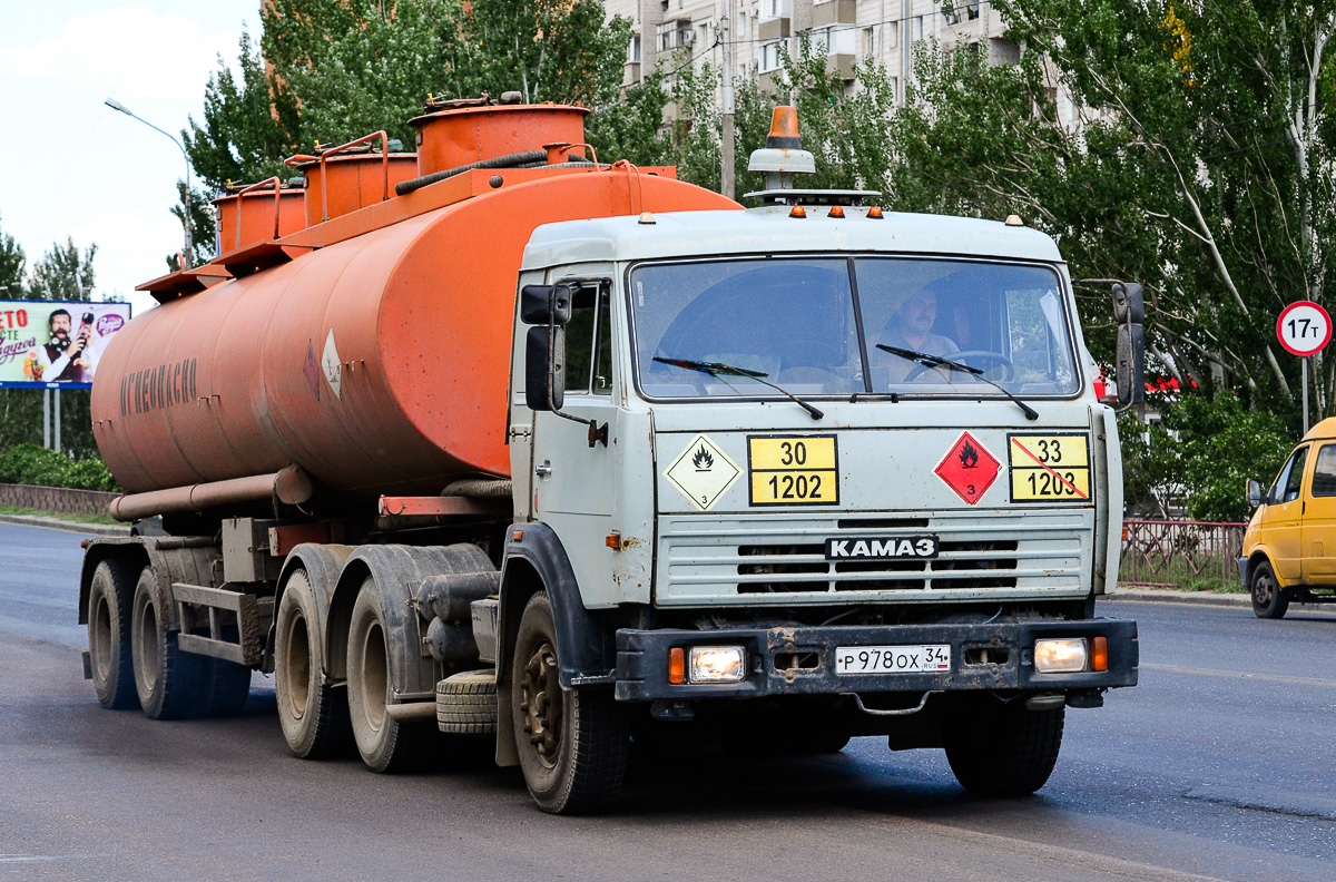 Волгоградская область, № Р 978 ОХ 34 — КамАЗ-54115 [541150]