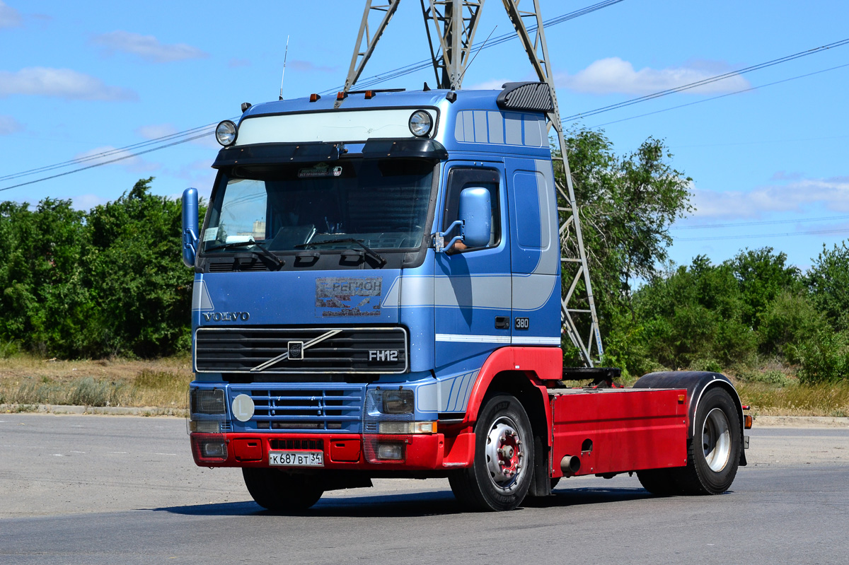 Волгоградская область, № К 687 ВТ 34 — Volvo ('1993) FH12.380