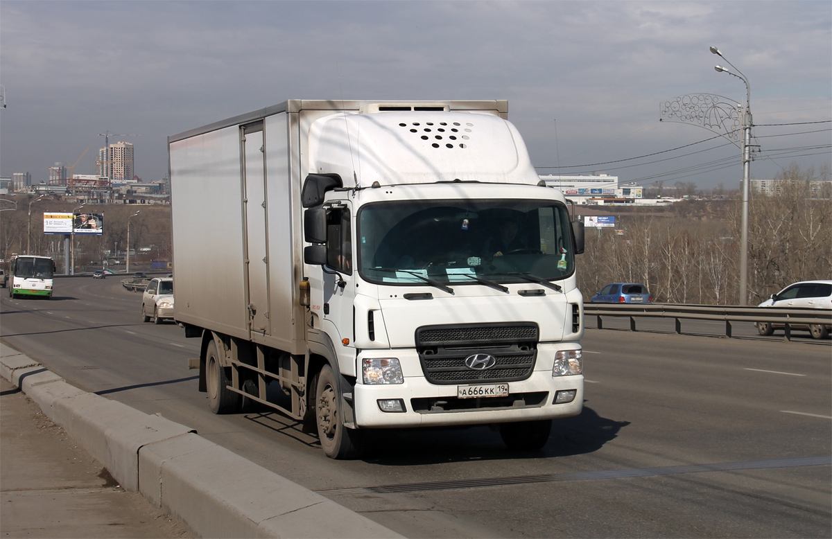 Хакасия, № А 666 КК 19 — Hyundai Power Truck HD170