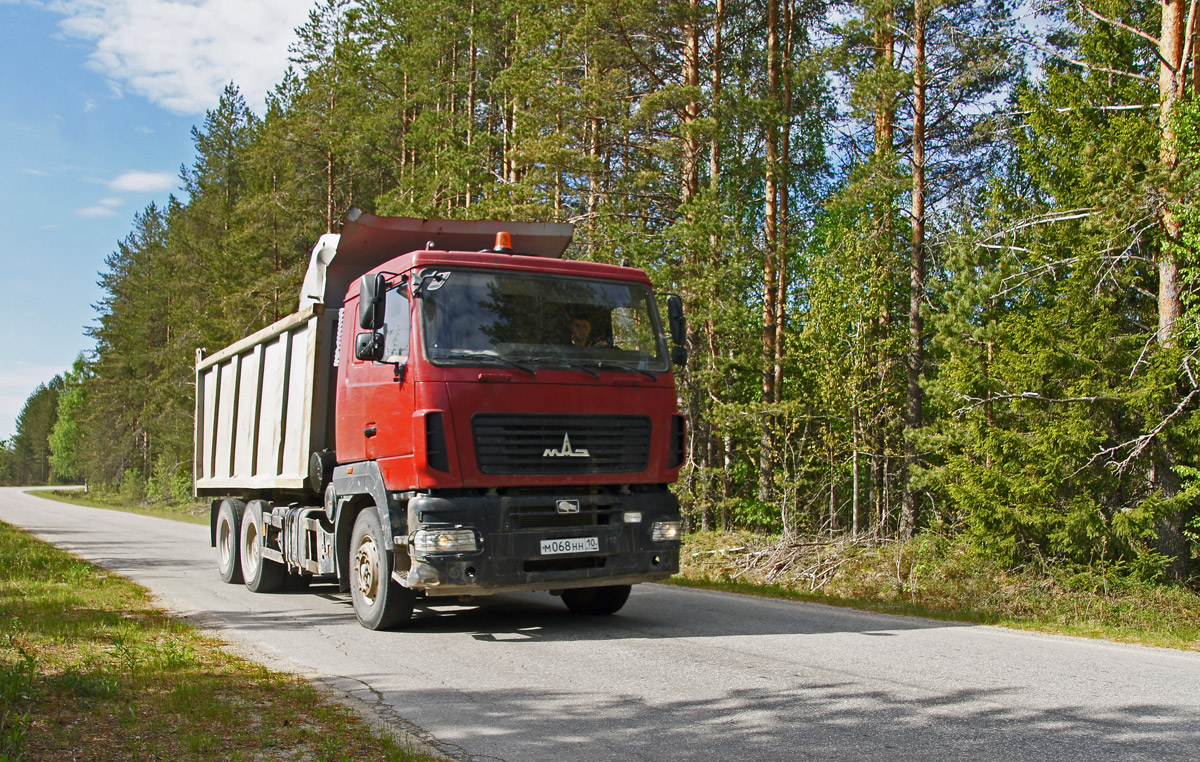 Карелия, № М 068 НН 10 — МАЗ-6501 (общая модель)