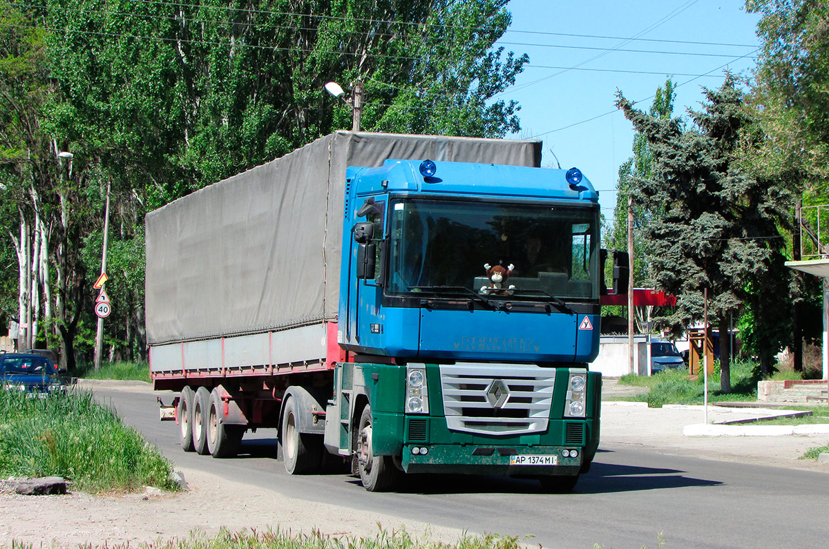 Запорожская область, № АР 1374 МІ — Renault Magnum E-Tech ('2001)